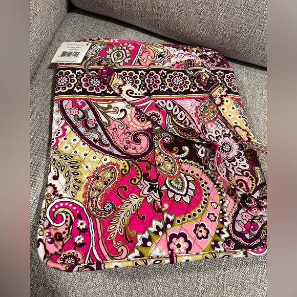 Vera Bradley - Very Berry Paisley tote - NWT - Picture 4 of 6